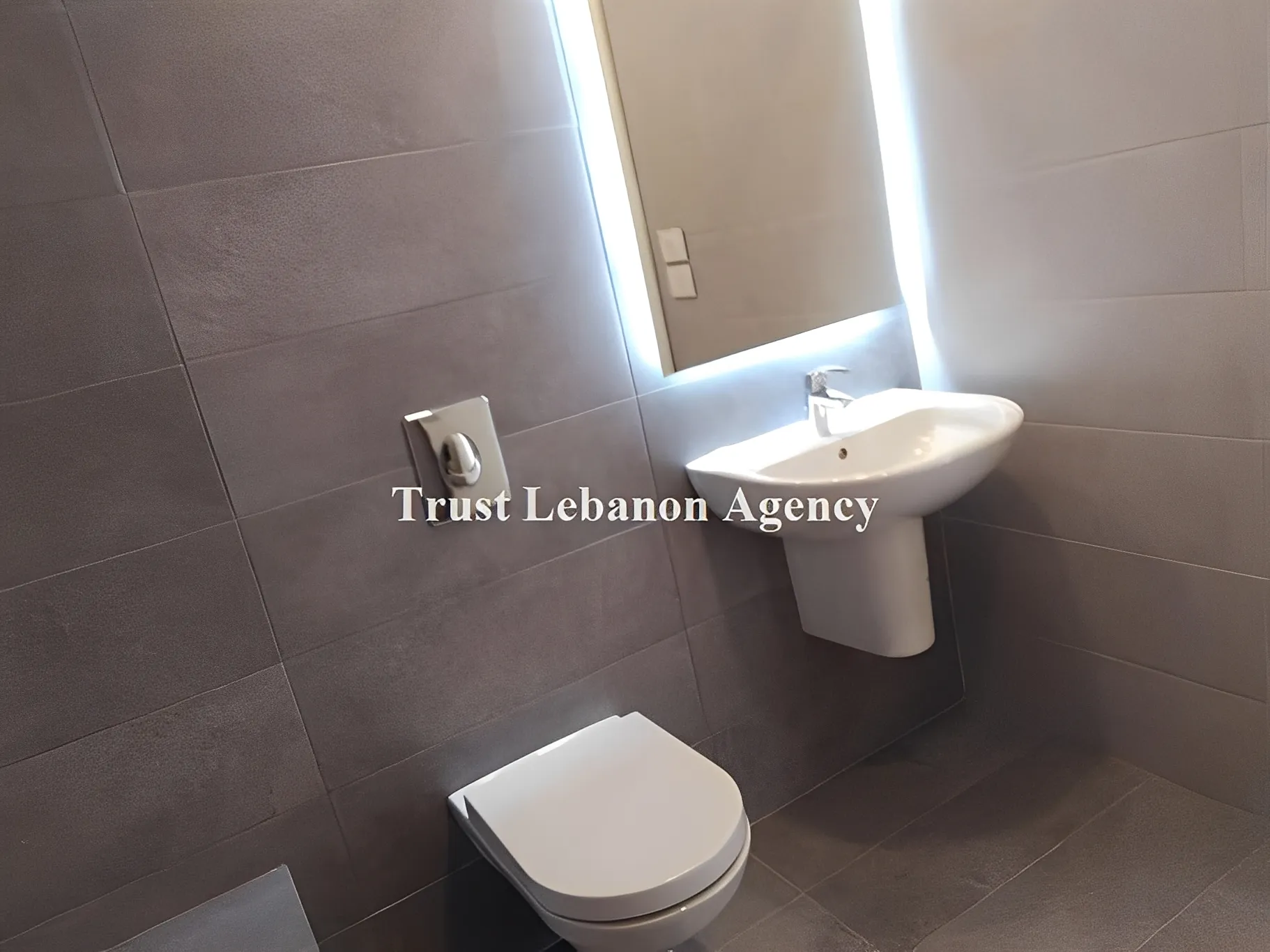 Triplex for Sale in Baabda yarzeh