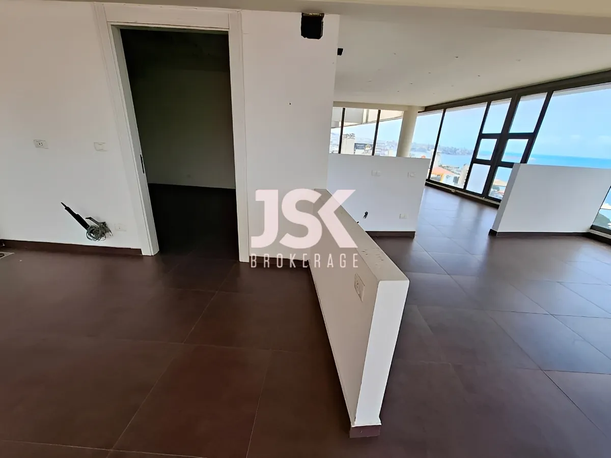 Office for Sale in Haret Sakher