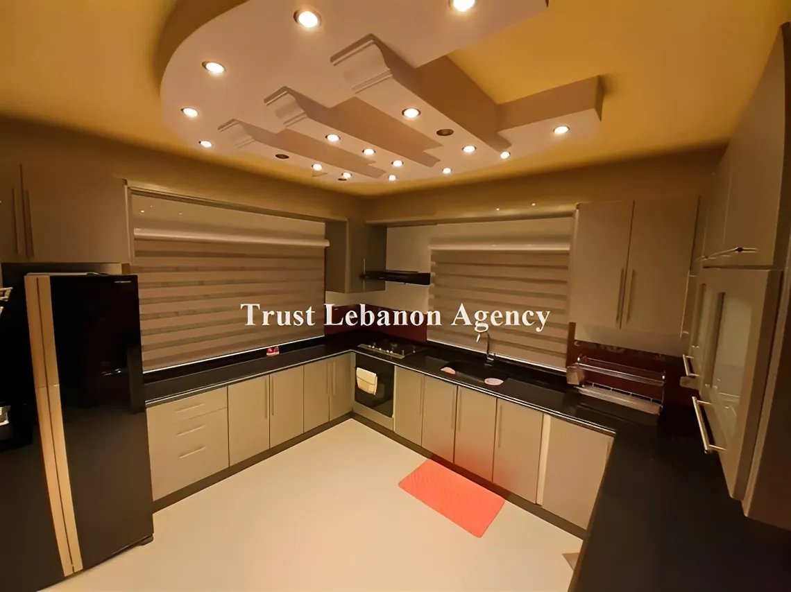 Villa for Sale in Chouf Werdeneyeh