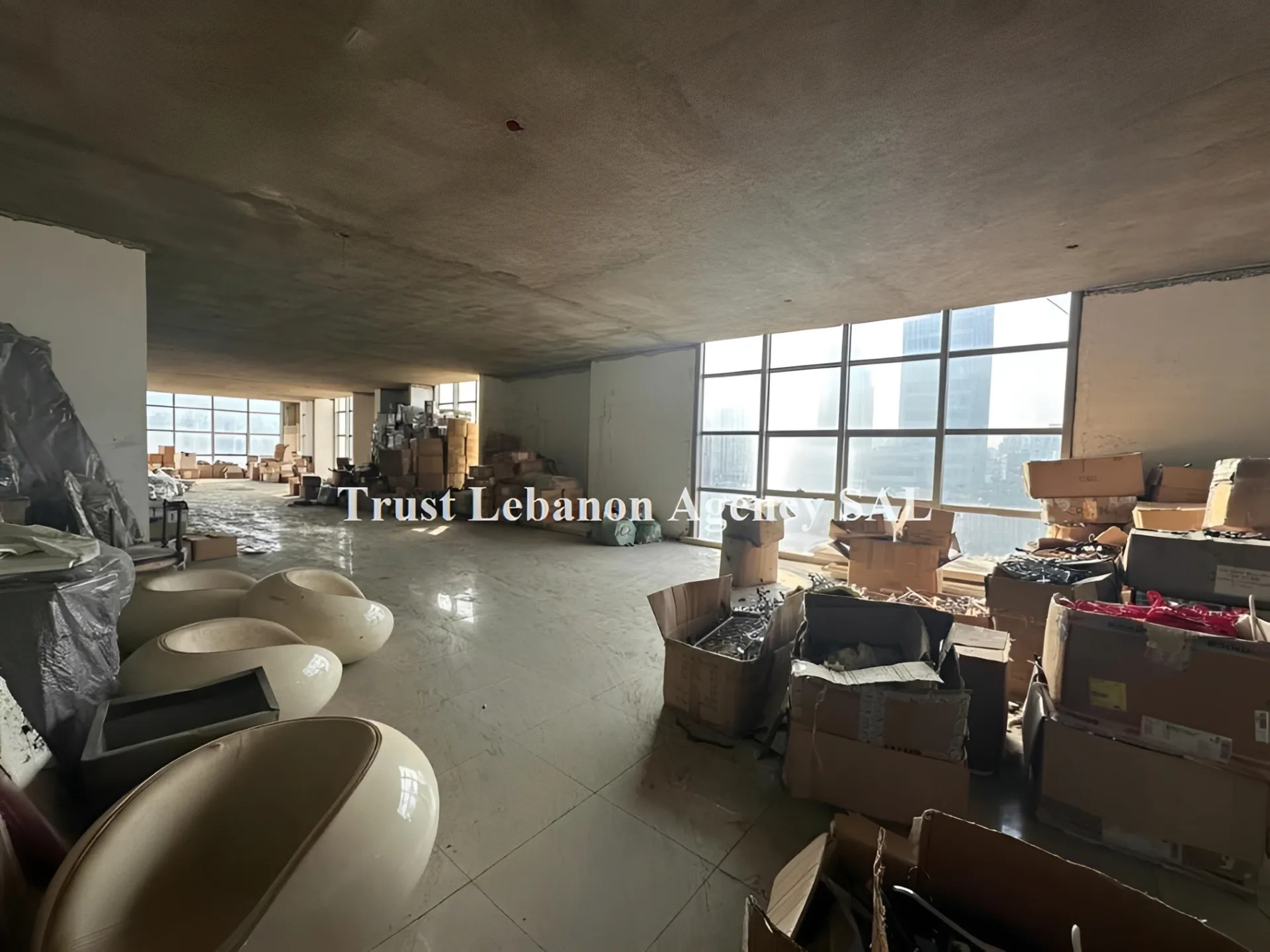 Office for rent in Metn, Sin El Fil