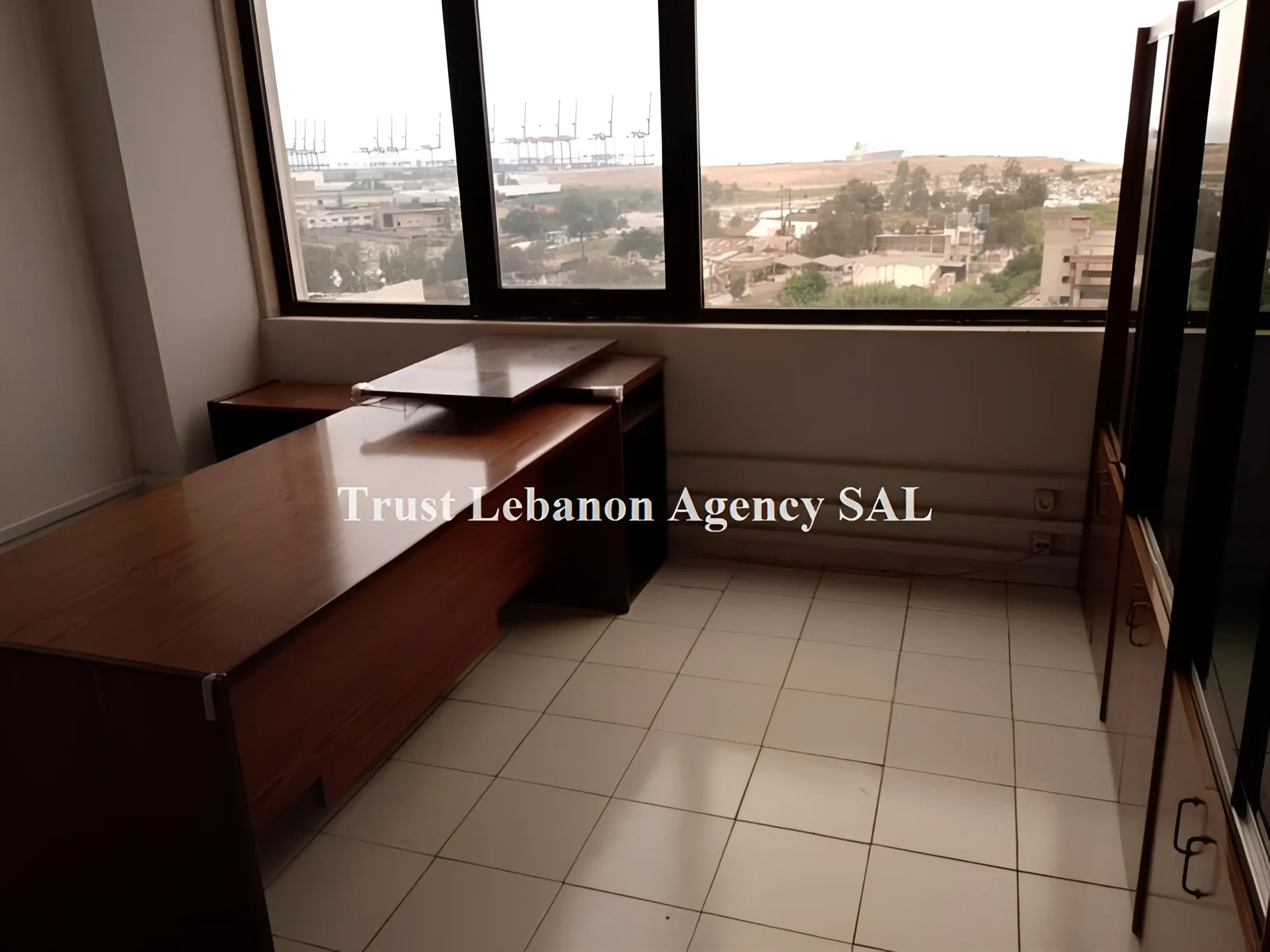 Office For Rent in Metn, Dawra