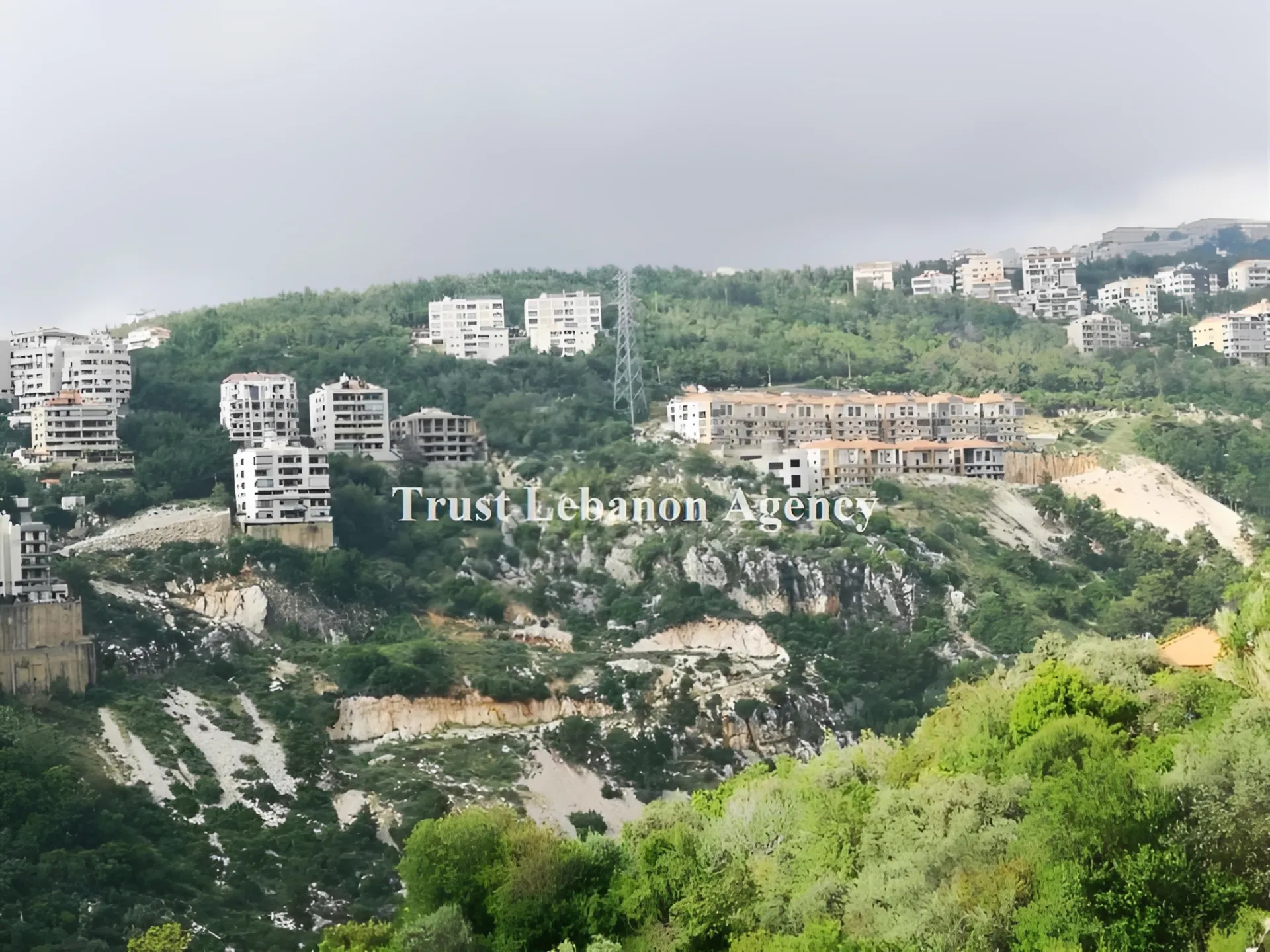Triplex for Sale in Metn Nebay Lebanon