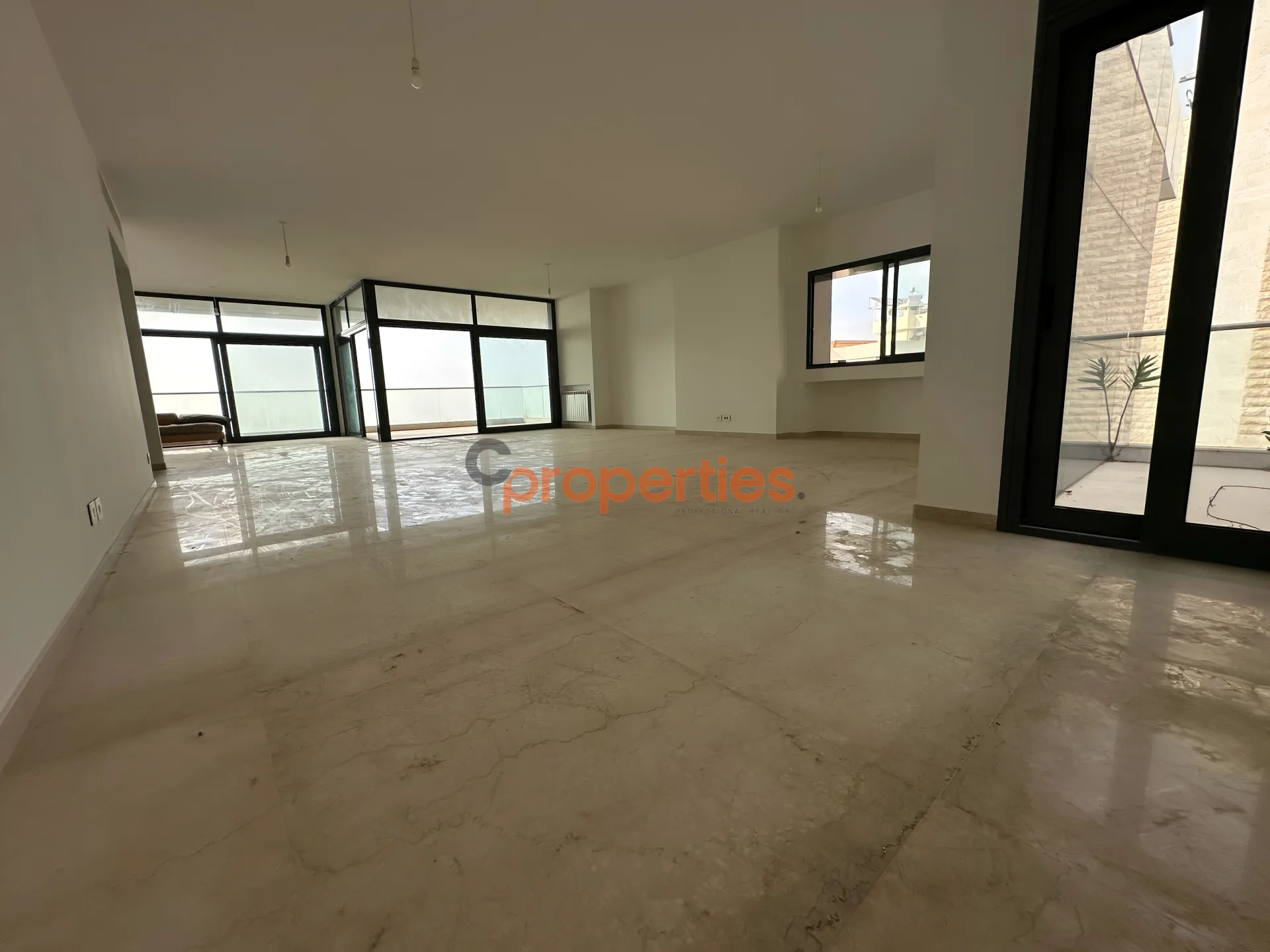 Apartment for sale in Biyyadah, Lebanon - 4 bed, 5 bath
