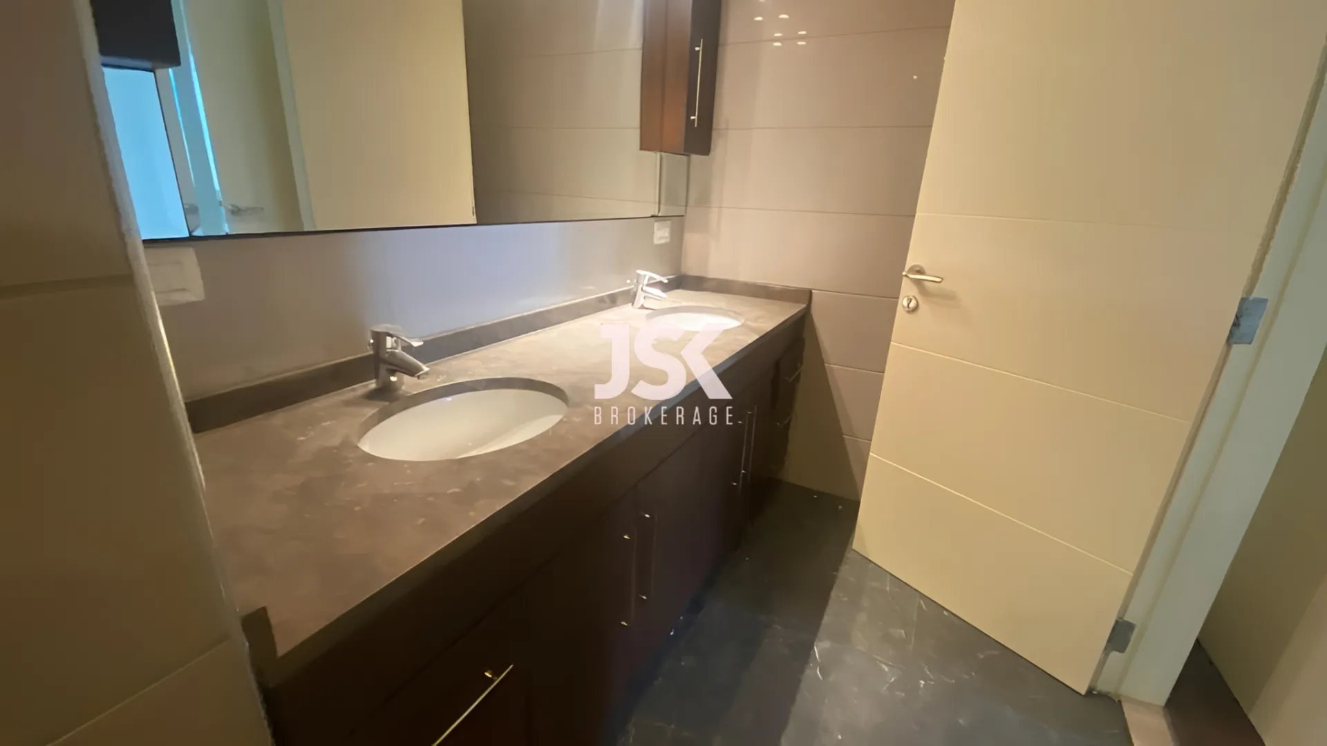 Apartment for Sale in Mtaileb