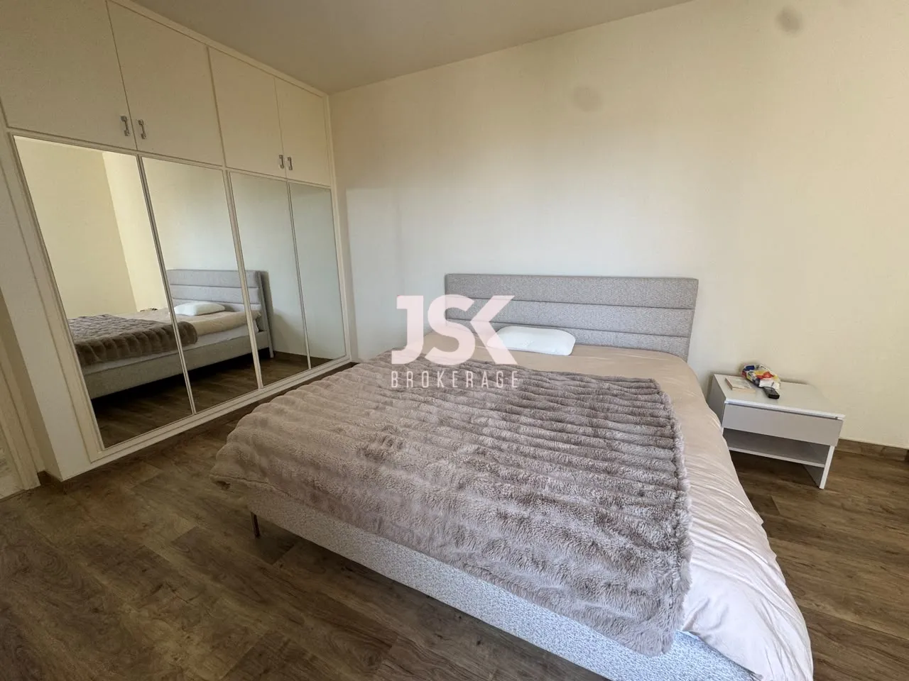 Apartment for Sale in Msaytbeh