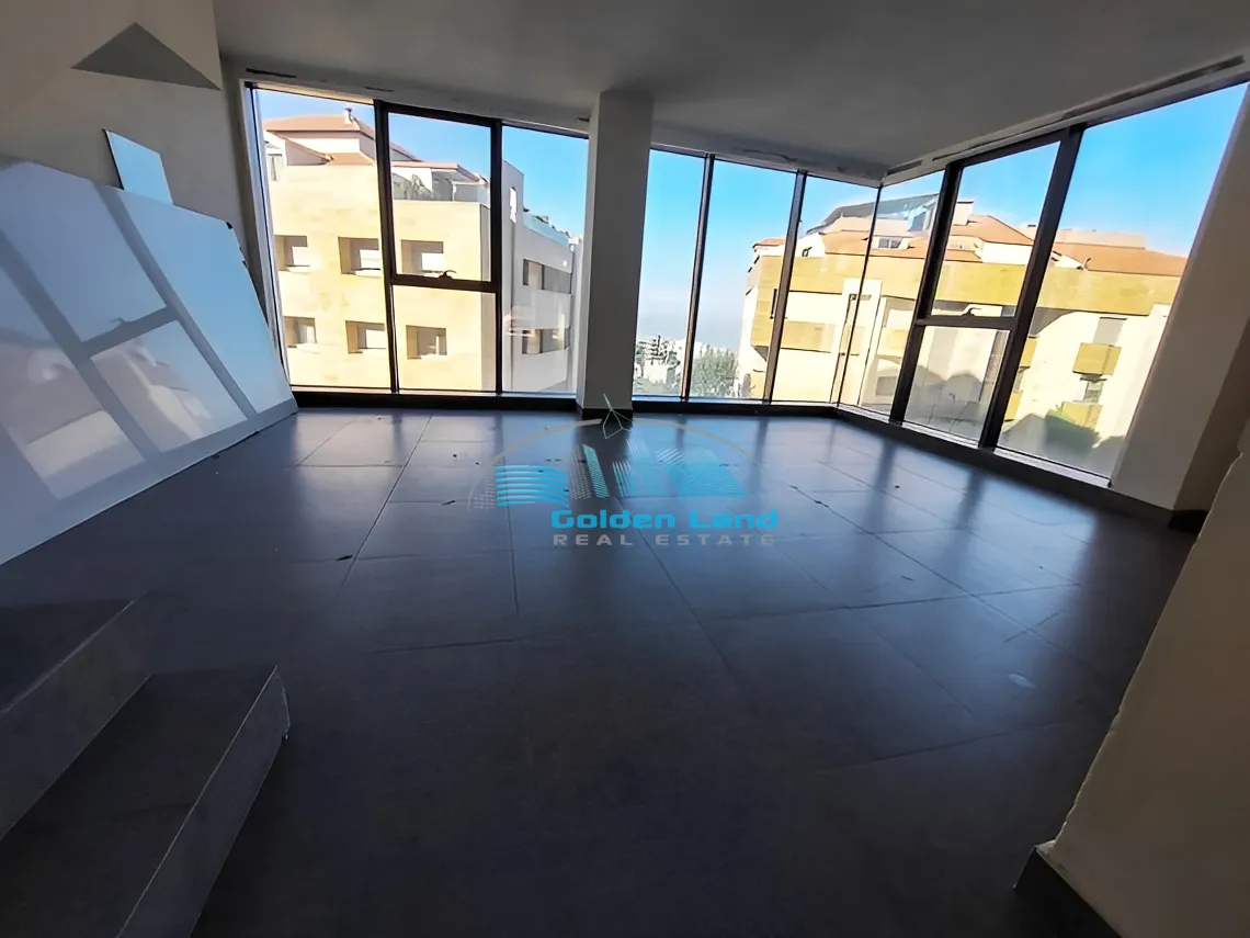 Shop for rent in Bsalim, Lebanon
