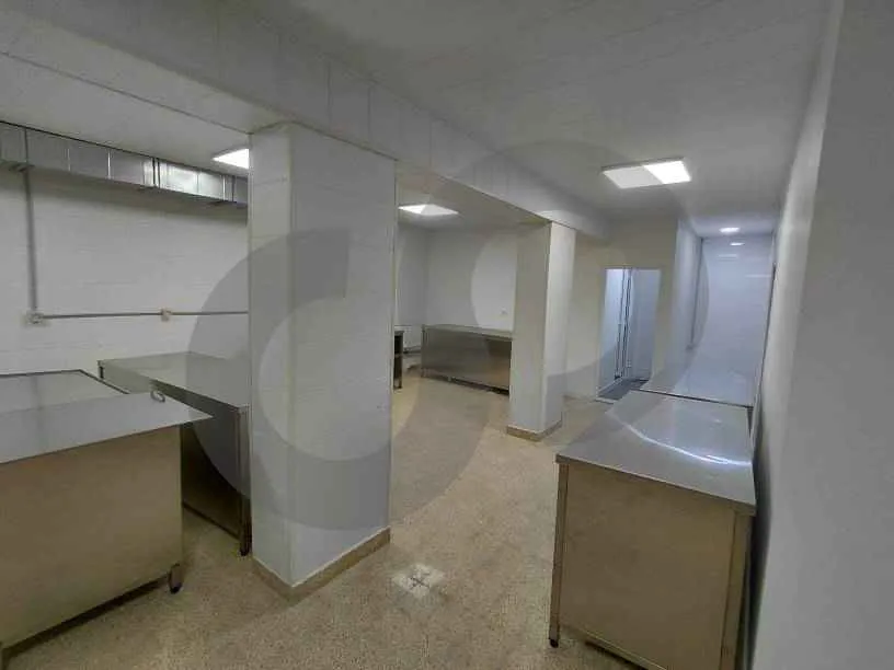 Warehouse for Sale in Jdeideh
