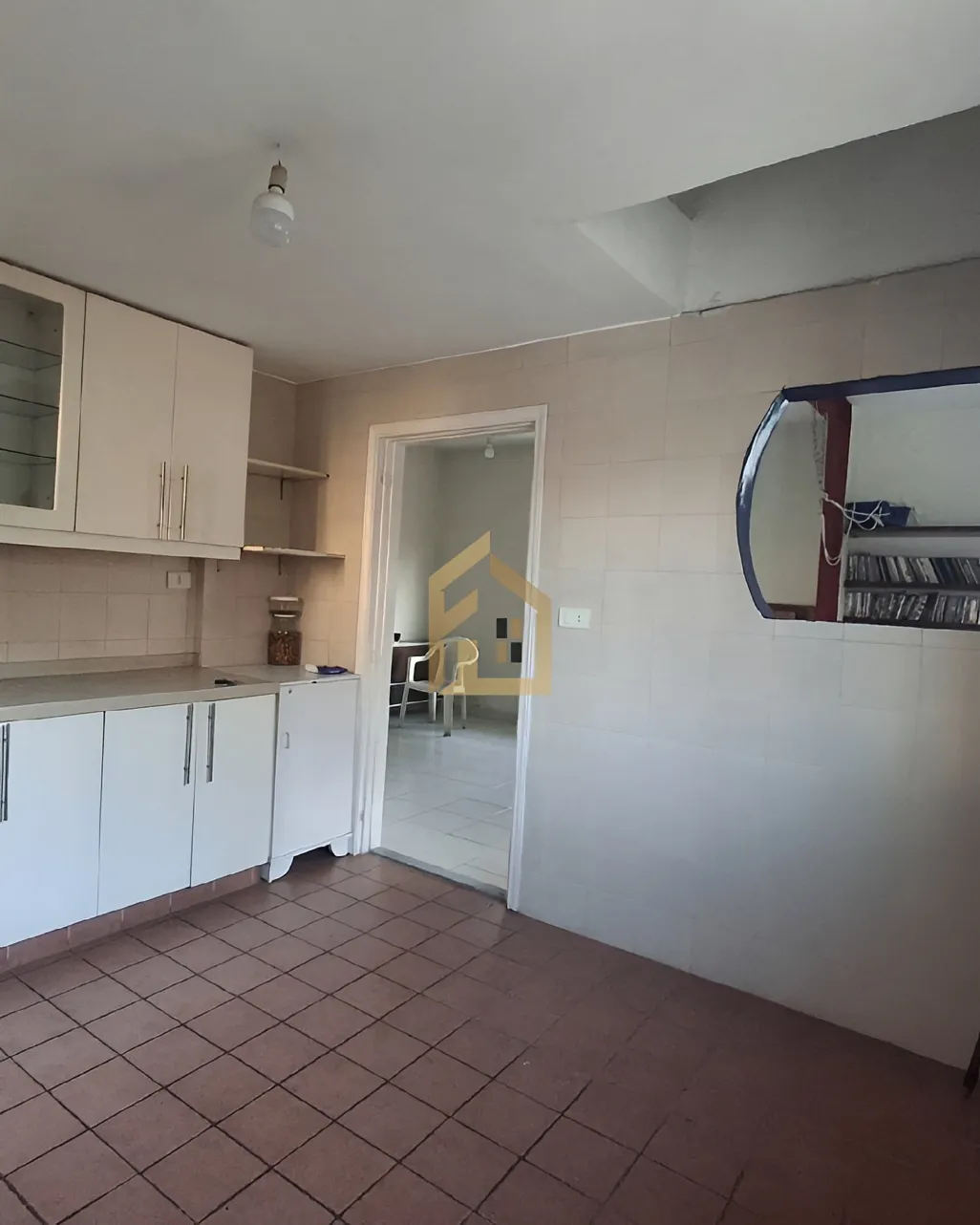 Apartment for sale in Msaytbeh, Beirut, Lebanon - 2 bed, 1 bath