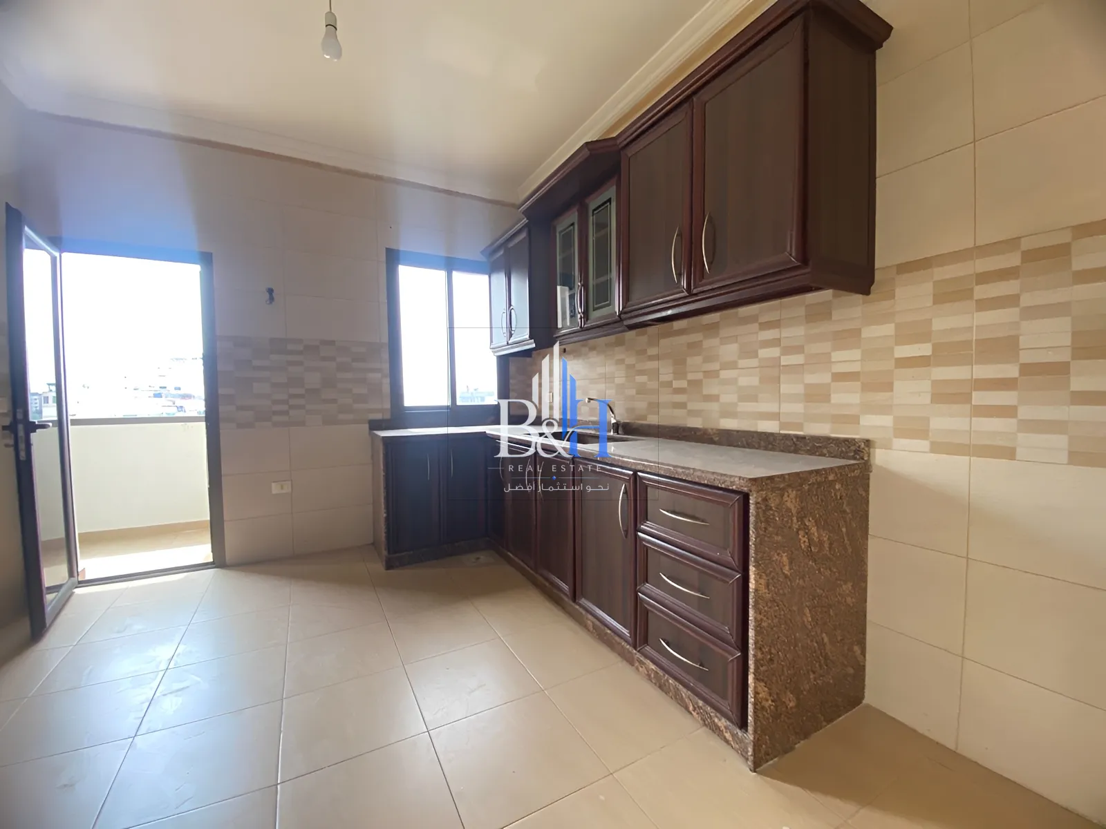 Apartment for sale in Dawhet aramoun, lebanon