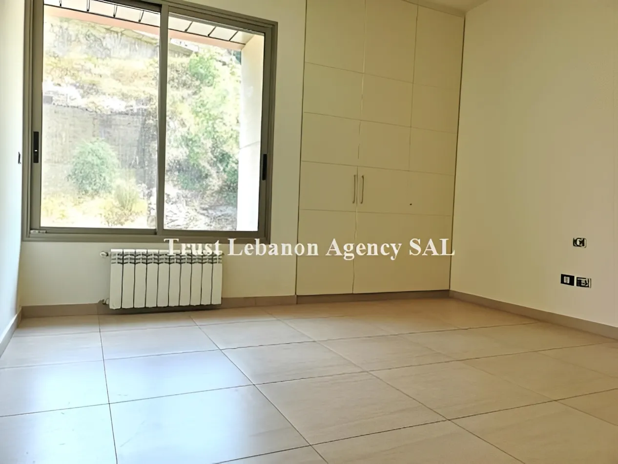 Apartment for Sale in Baabda, yarzeh