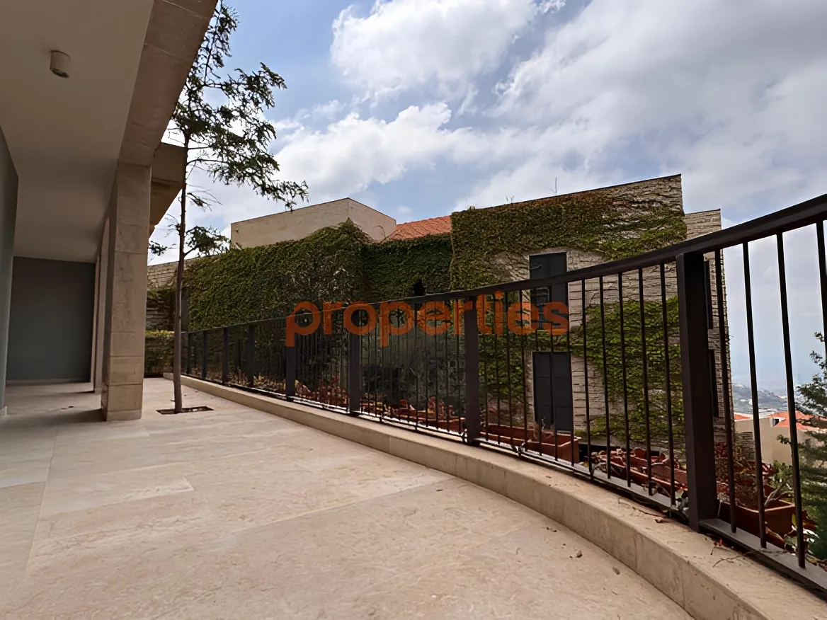 Apartment for Sale in Beit Misk