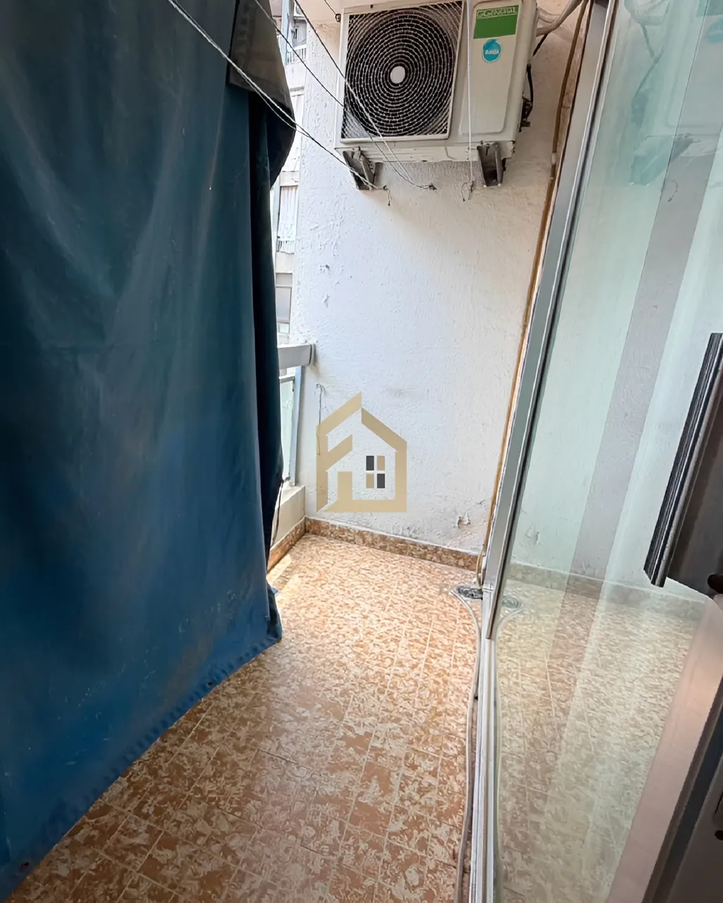 Apartment for rent in Ras Beirut, Beirut, Lebanon - 1 bed, 1 bath