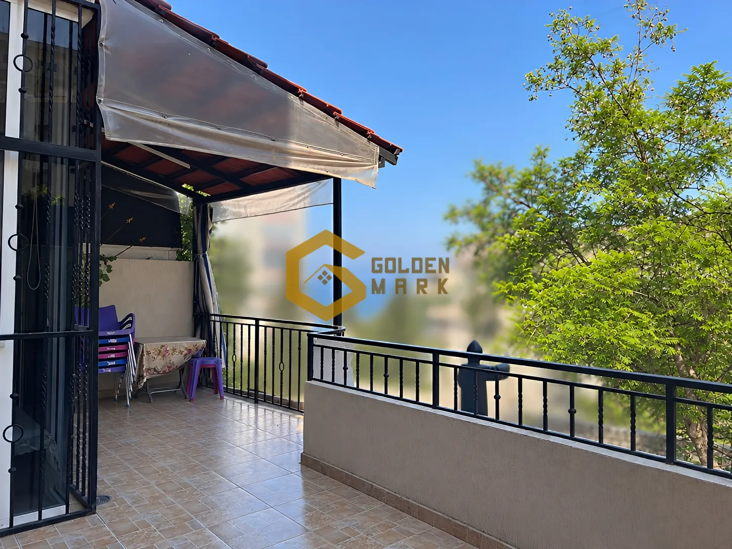 Apartment for Sale in Blat