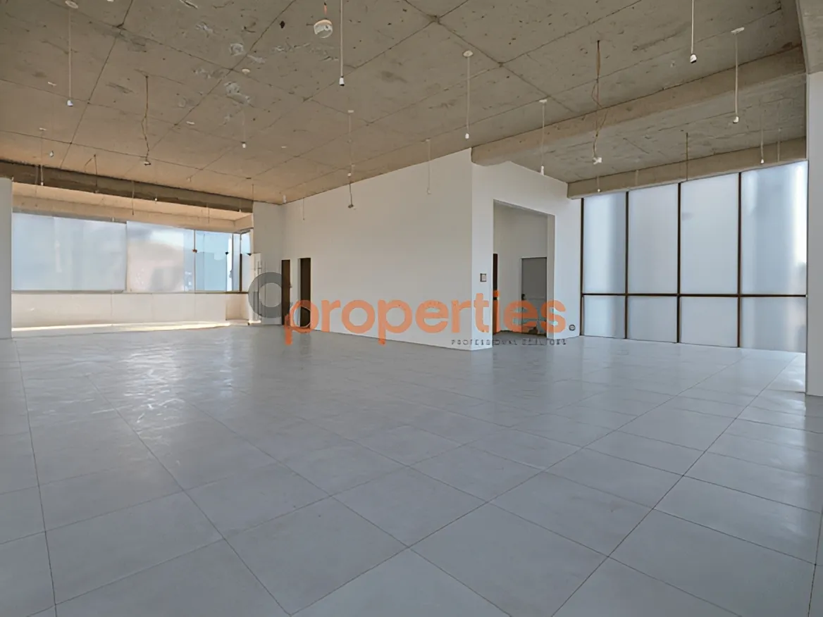 Office for Sale in Sin El Fil