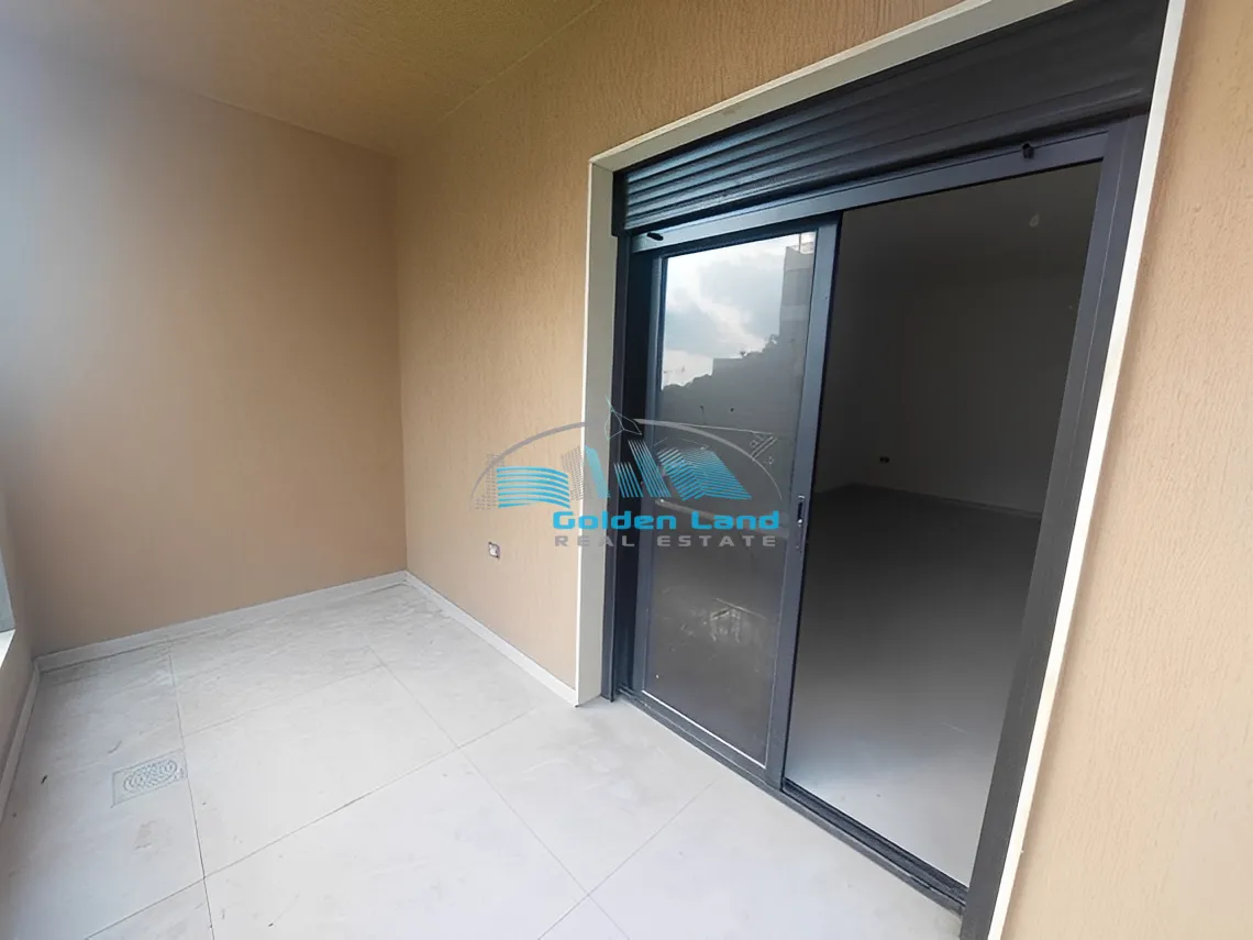 Apartment for Sale in Qornet El Hamra, Lebanon