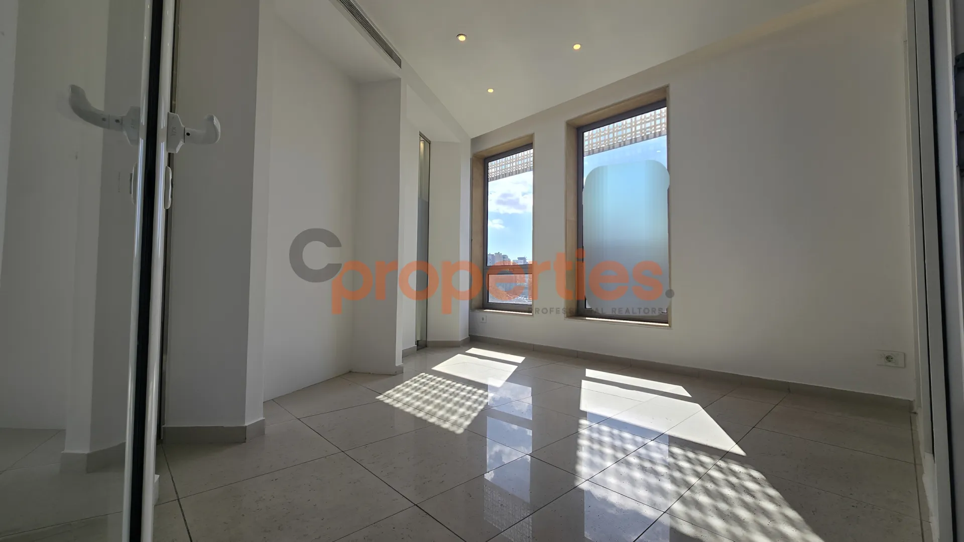 Office for Rent in Adliyeh