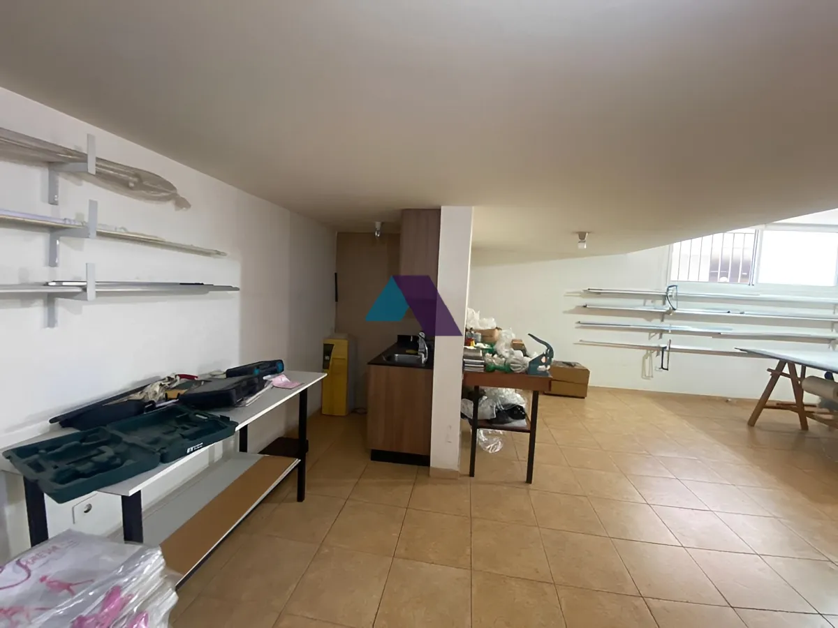 Shop for sale in Zouk Mikael