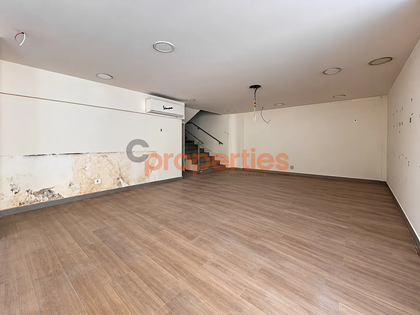 Shop for Rent in Hamra