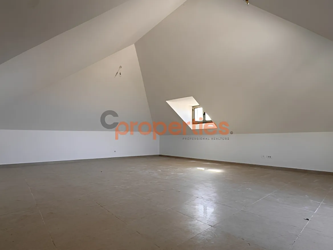 Apartment for Sale in Beit Misk