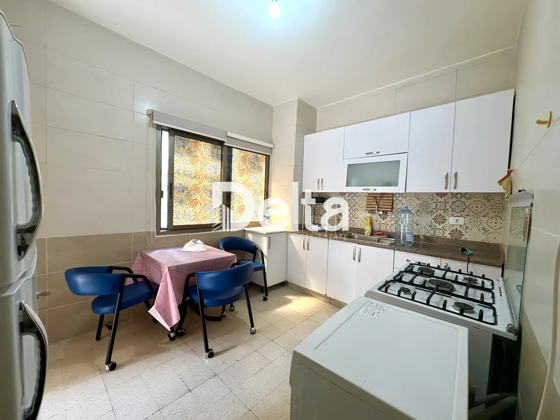 Apartment for rent in Ras Al Naba'a