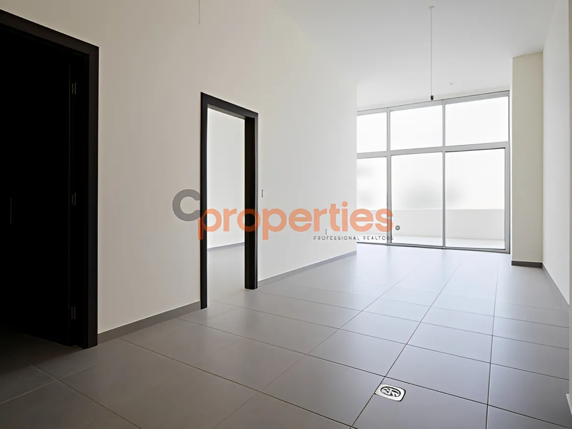 Office for Rent in Forn El Chebbak