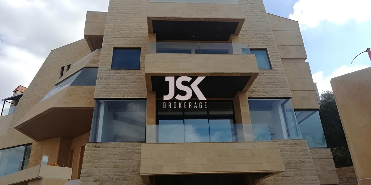 Villa for Sale in Qornet El Hamra, Lebanon