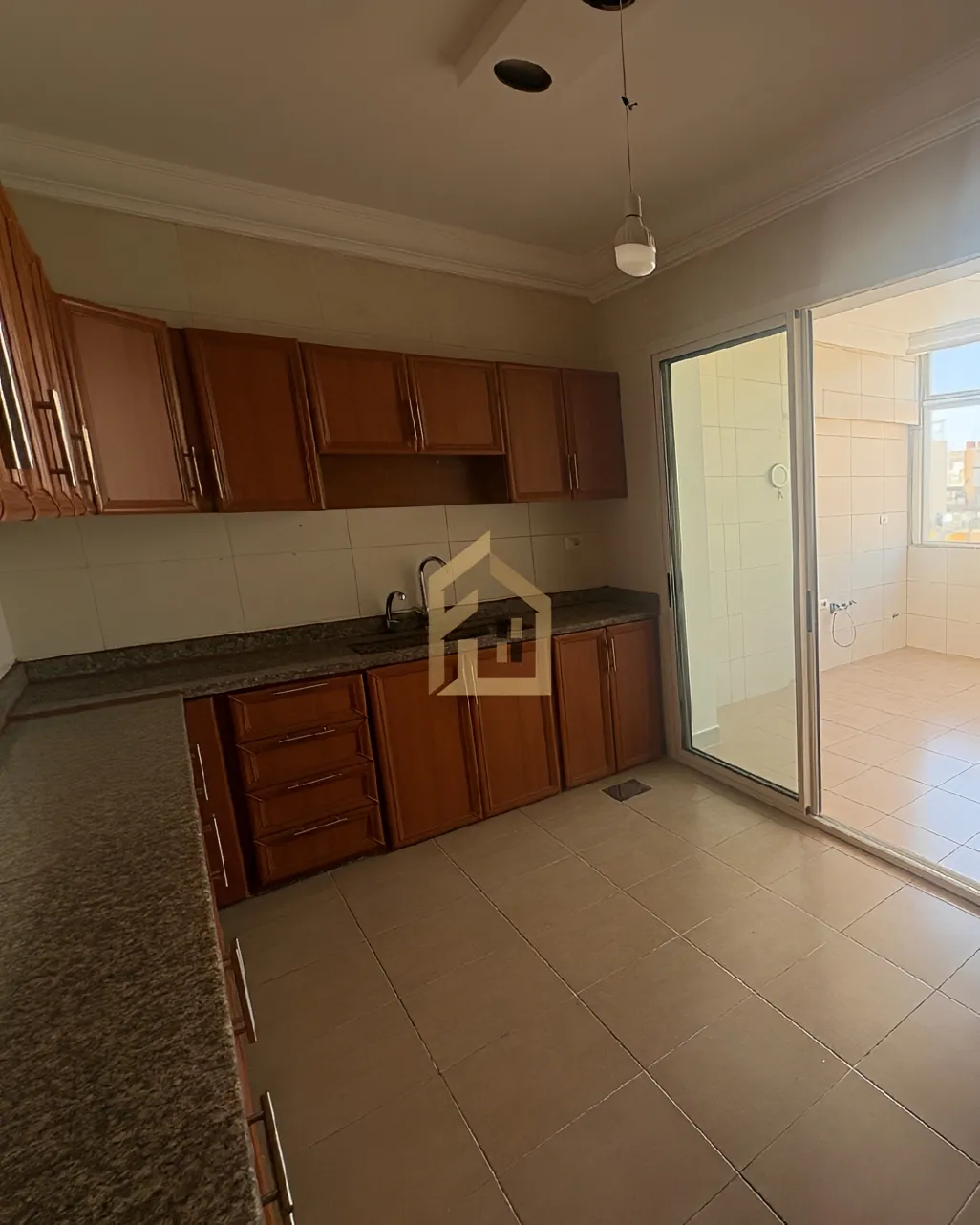 Apartment for rent in Tallet Khayat, Beirut, Lebanon