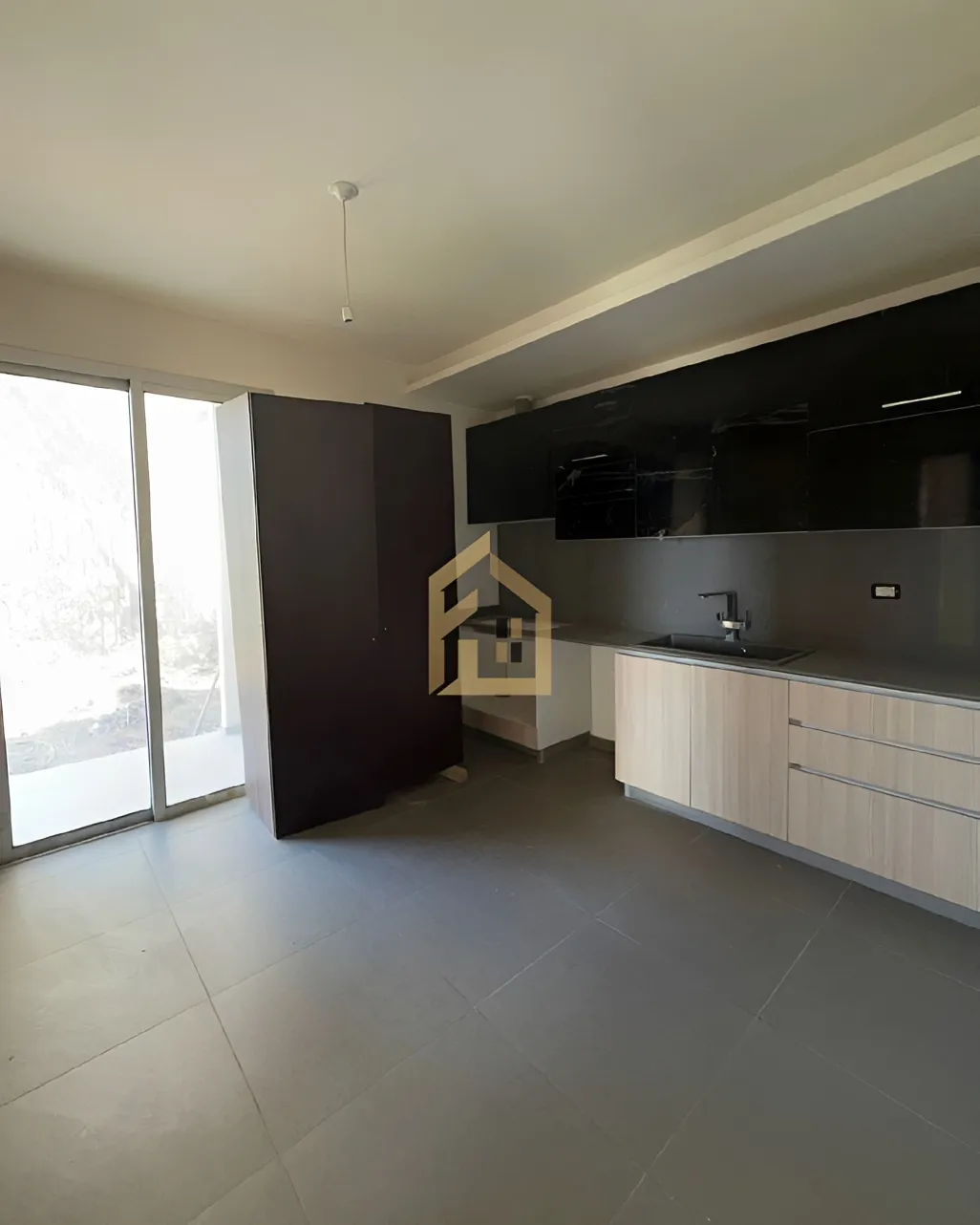 Apartment for sale in Rabweh, Bayrut, Lebanon - 3 bed, 3 bath