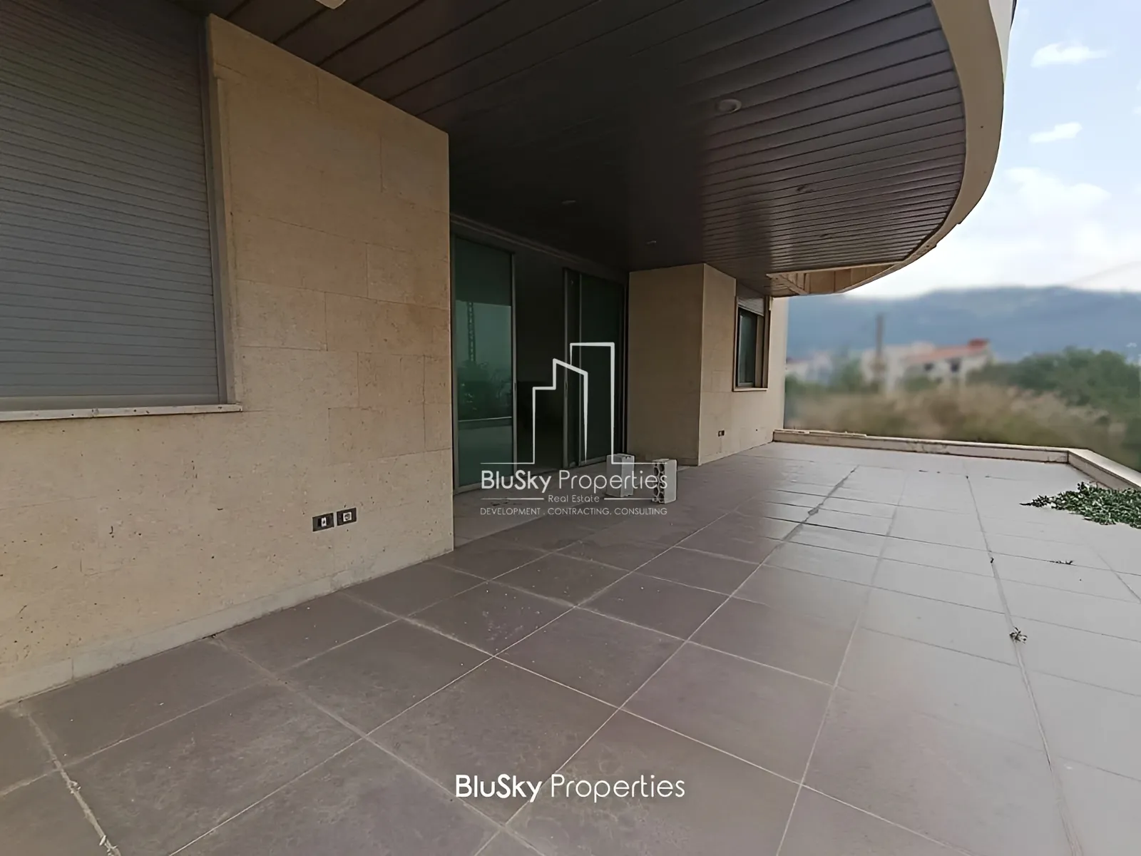 Apartment for Sale in Adma - 4 bed, 5 bath