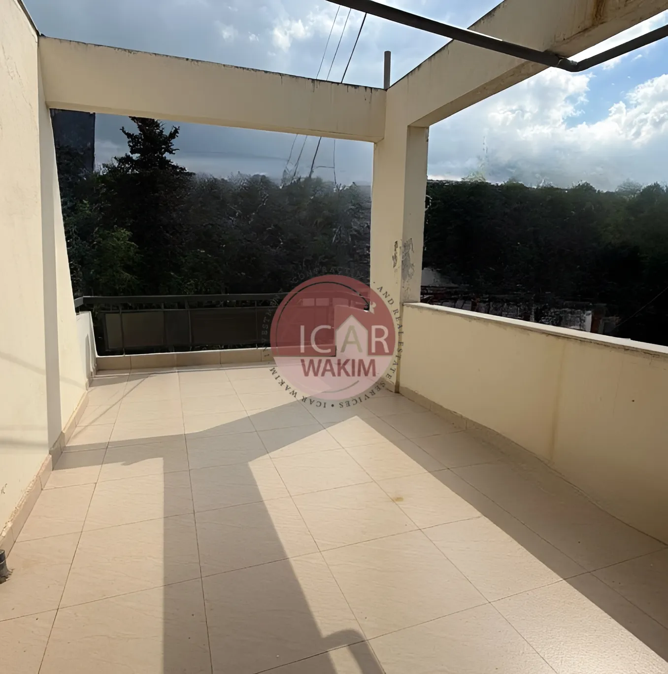 Apartment for sale in Ballouneh