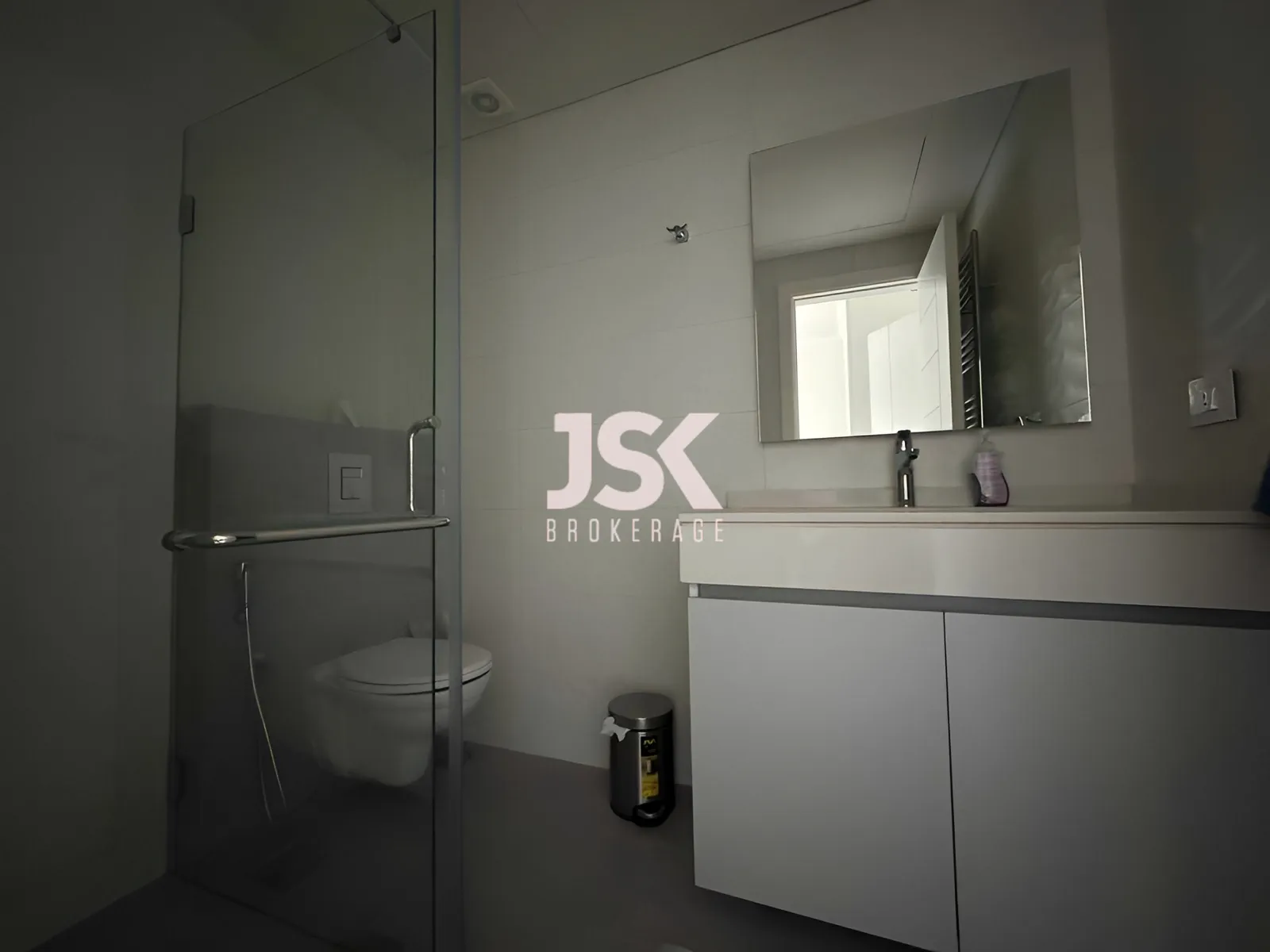 Apartment for Sale in Ain Saadeh