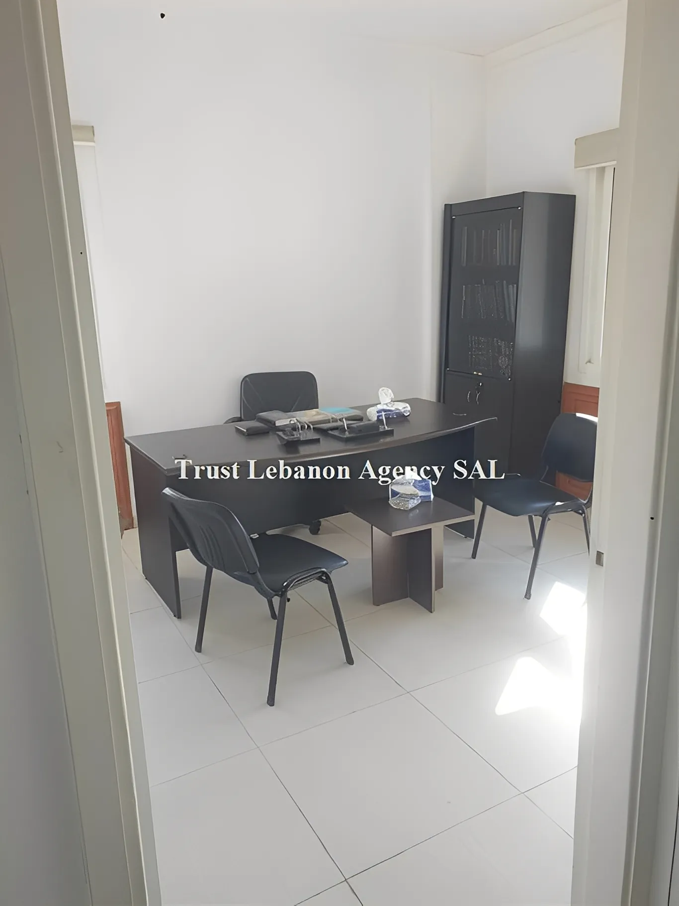 Office for sale in Metn, Zalka