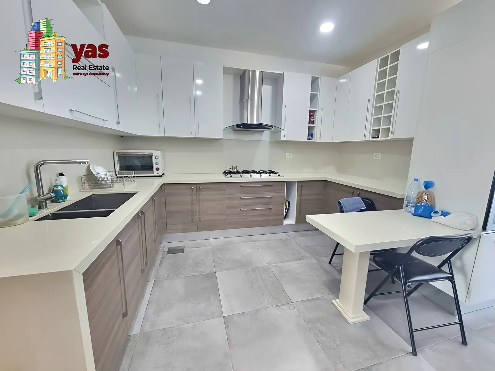 Apartment for Sale in Achrafieh - 3 bed, 4 bath