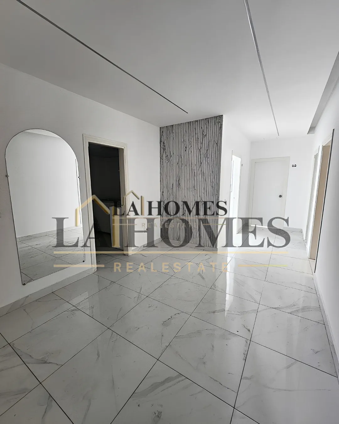 Clinic for rent in Hamra