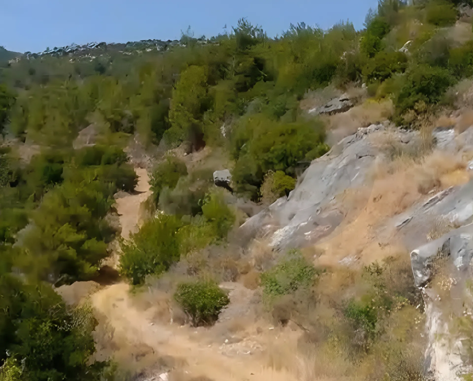 Land for Sale in Zgharta