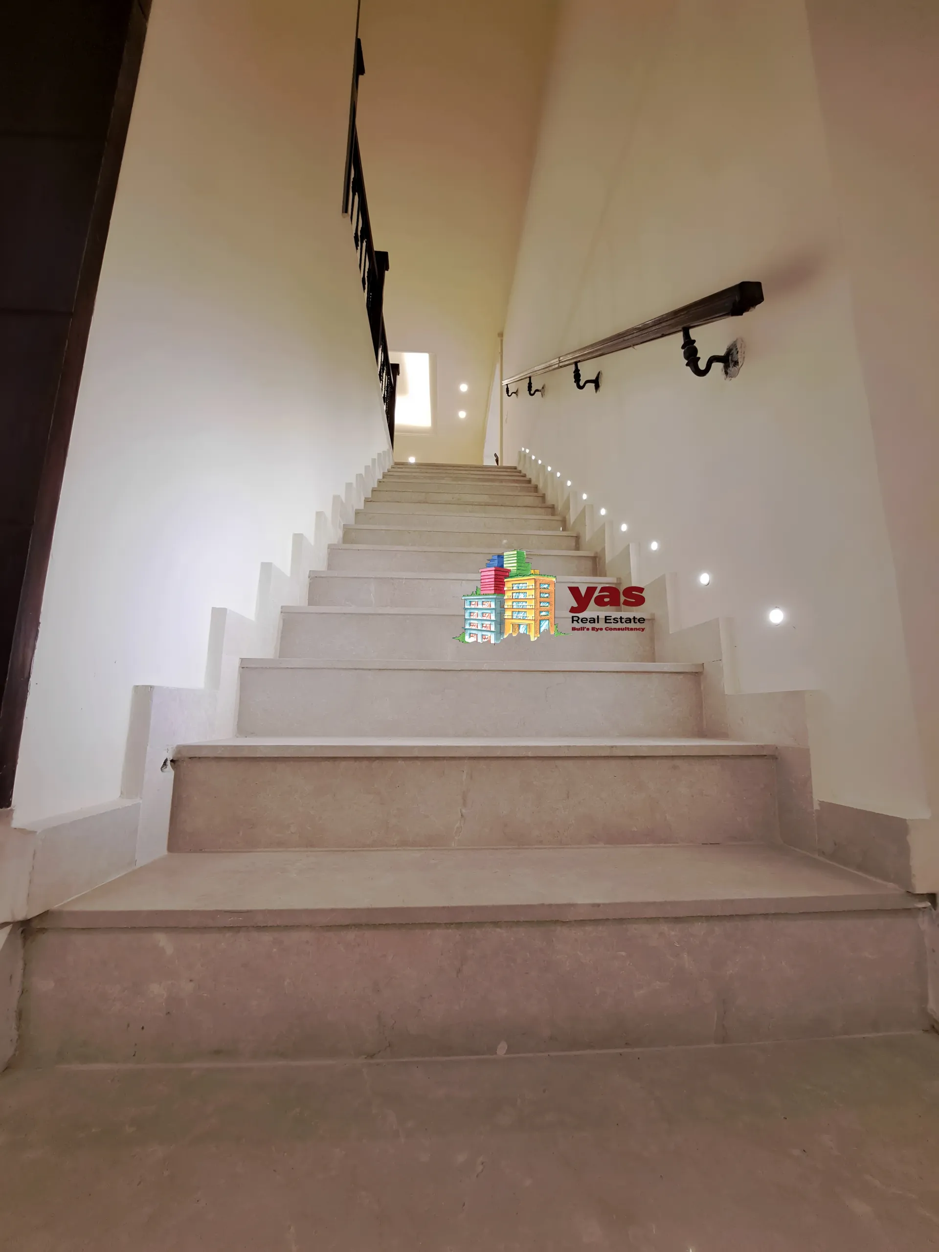 Apartment for Sale in Yarzeh - 4 bed, 7 bath
