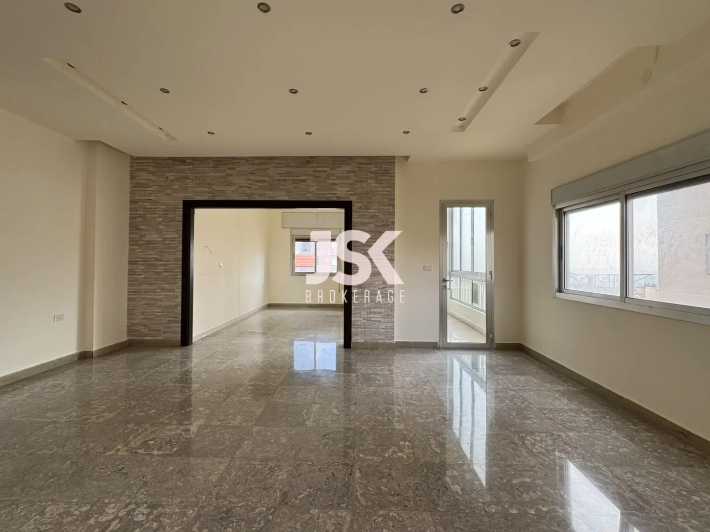 Apartment for rent in Achrafieh