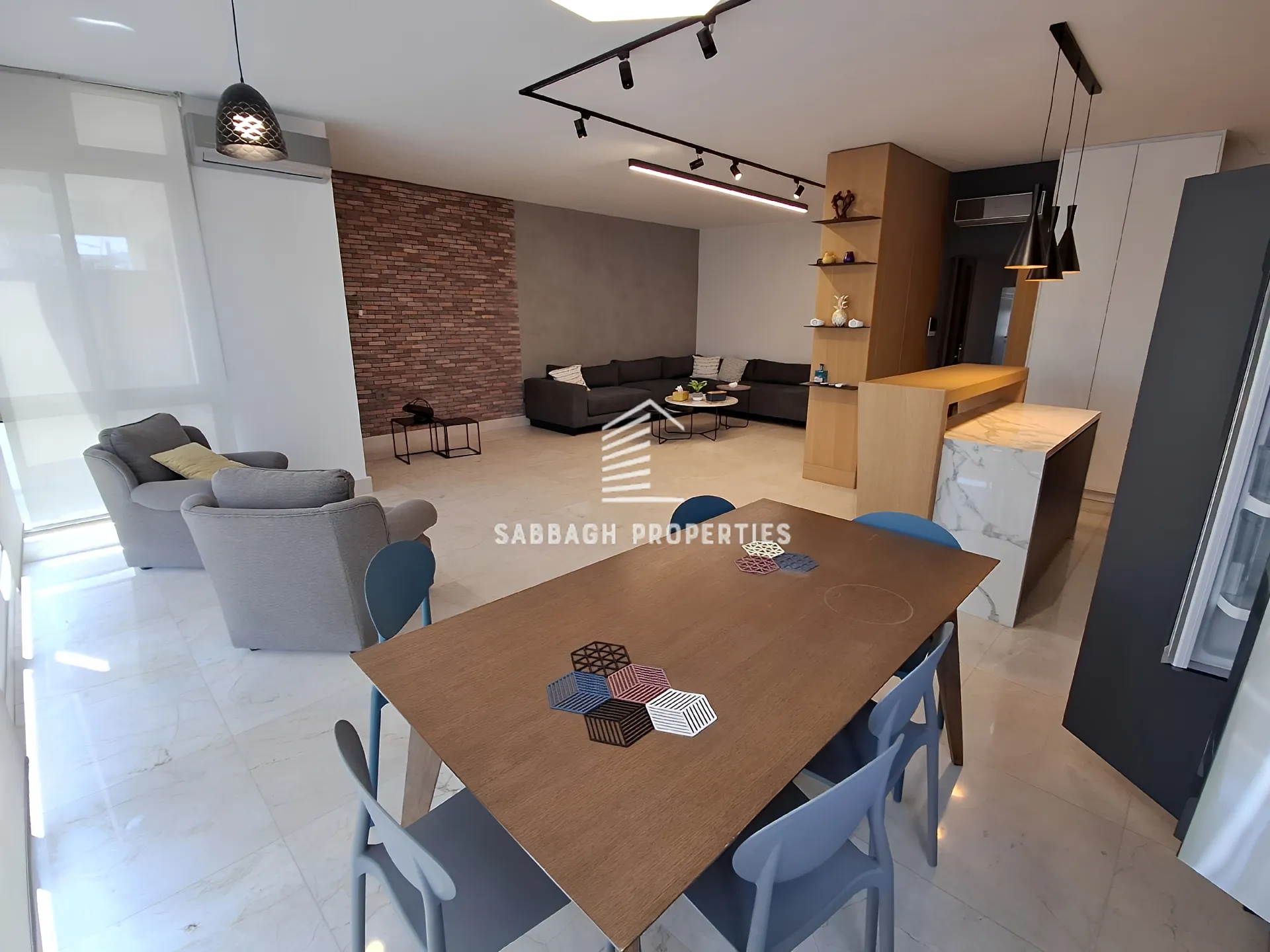 Apartment for rent in Geitawi, beirut, lebanon