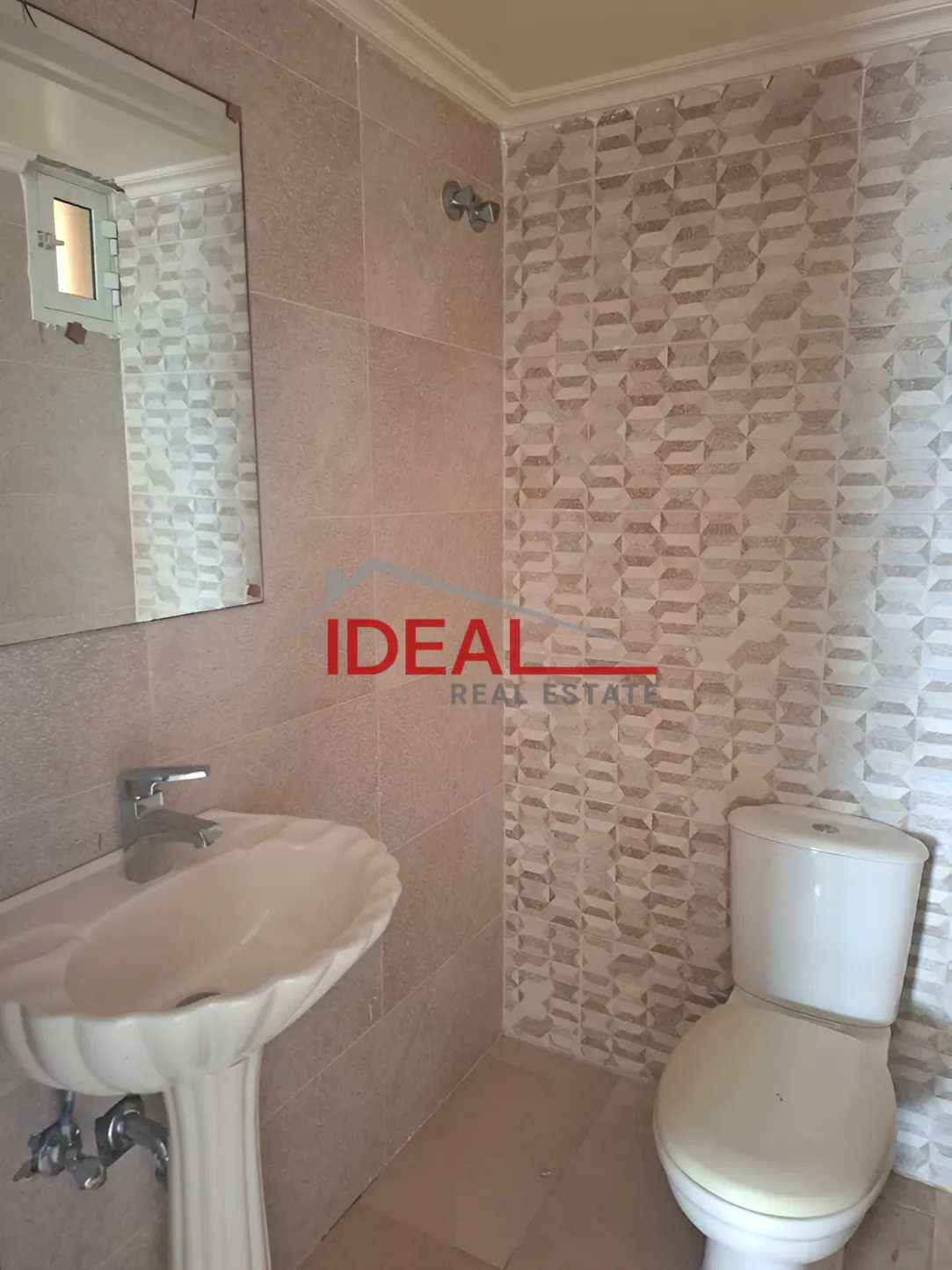 Apartment for sale in Kfar Yassine - 3 bed, 2 bath