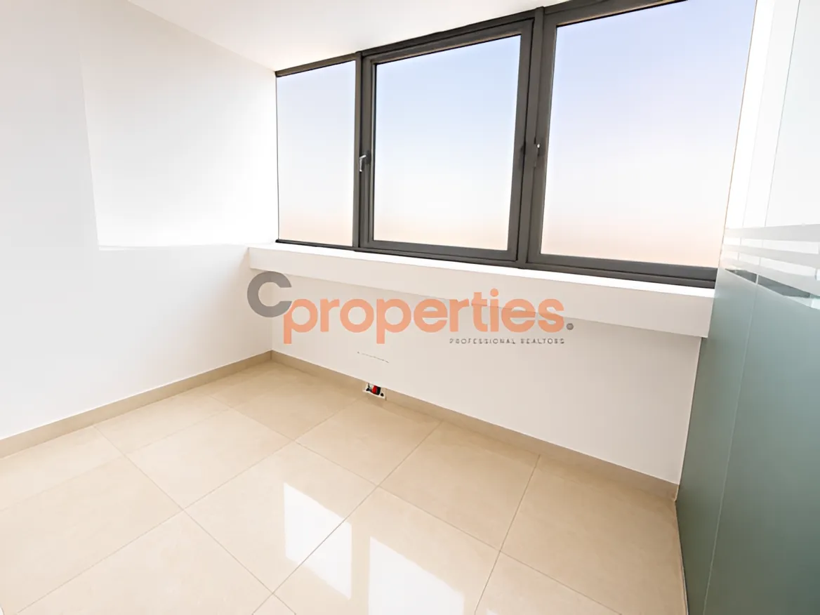 Office for Rent in Zalqa