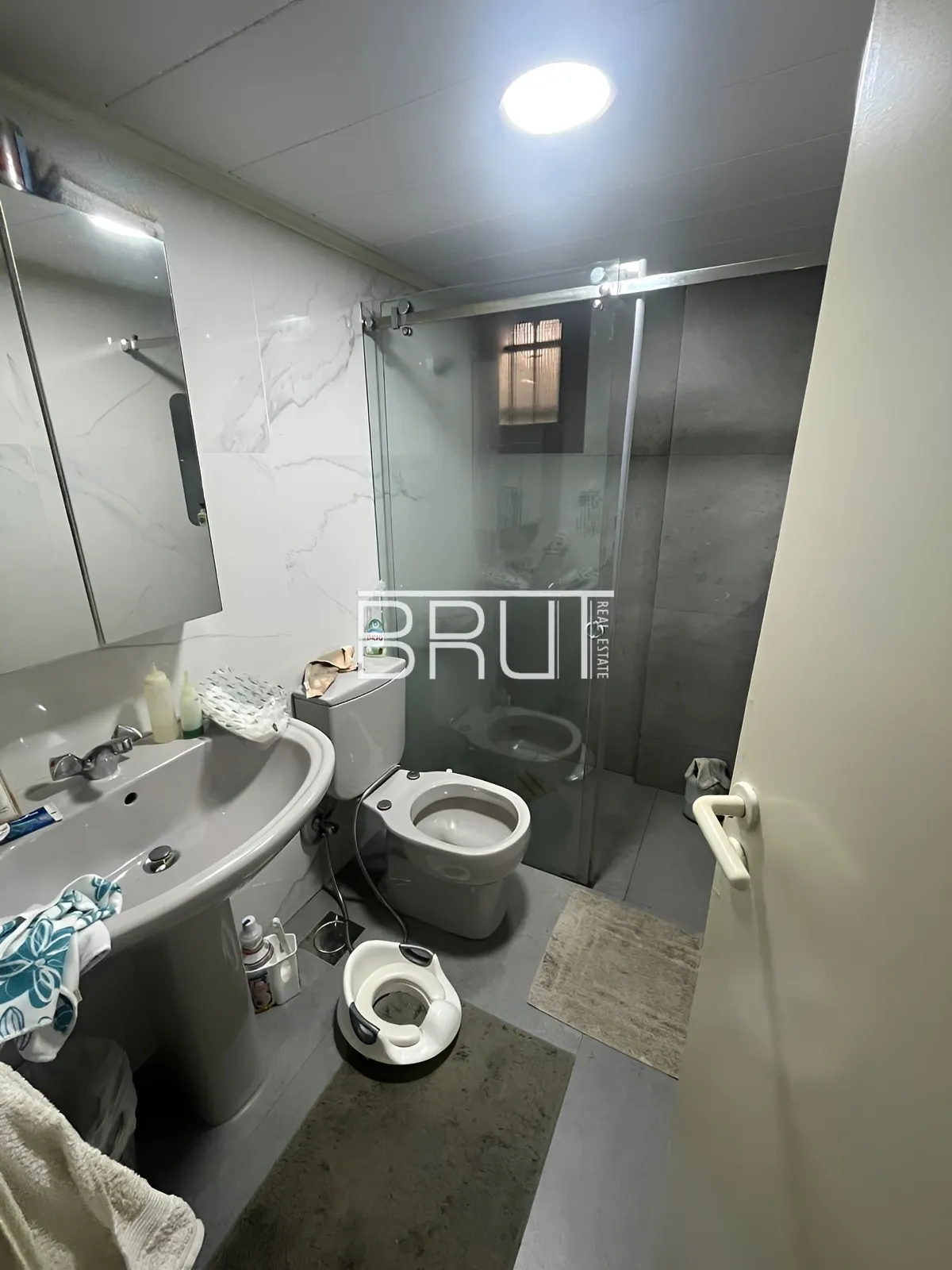 Apartment for Sale in Jeita - 2 bed, 2 bath