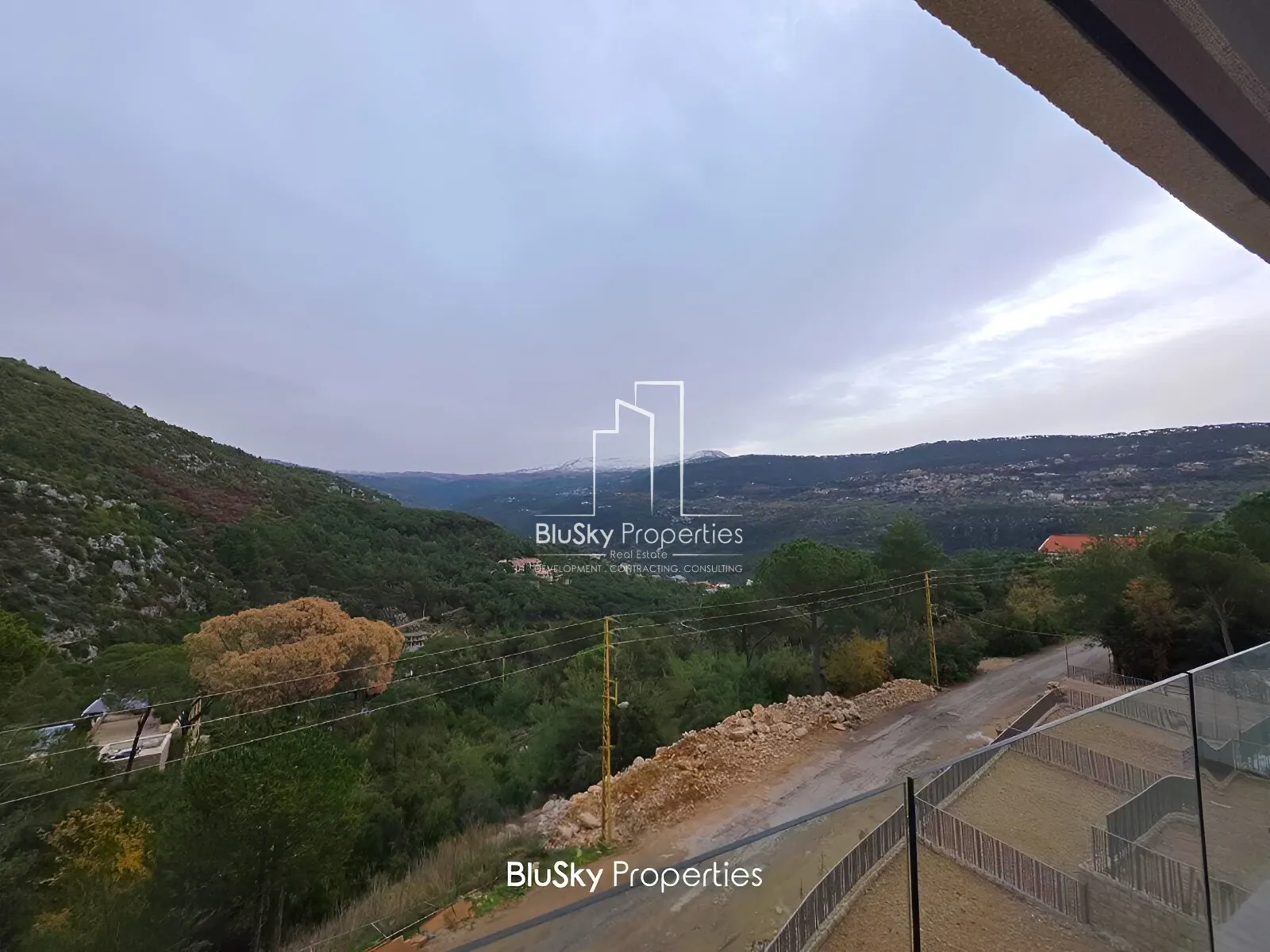 Apartment for Sale in Baabdat