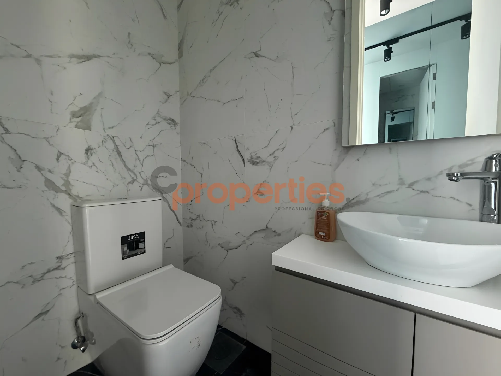 Office for Rent in Antelias