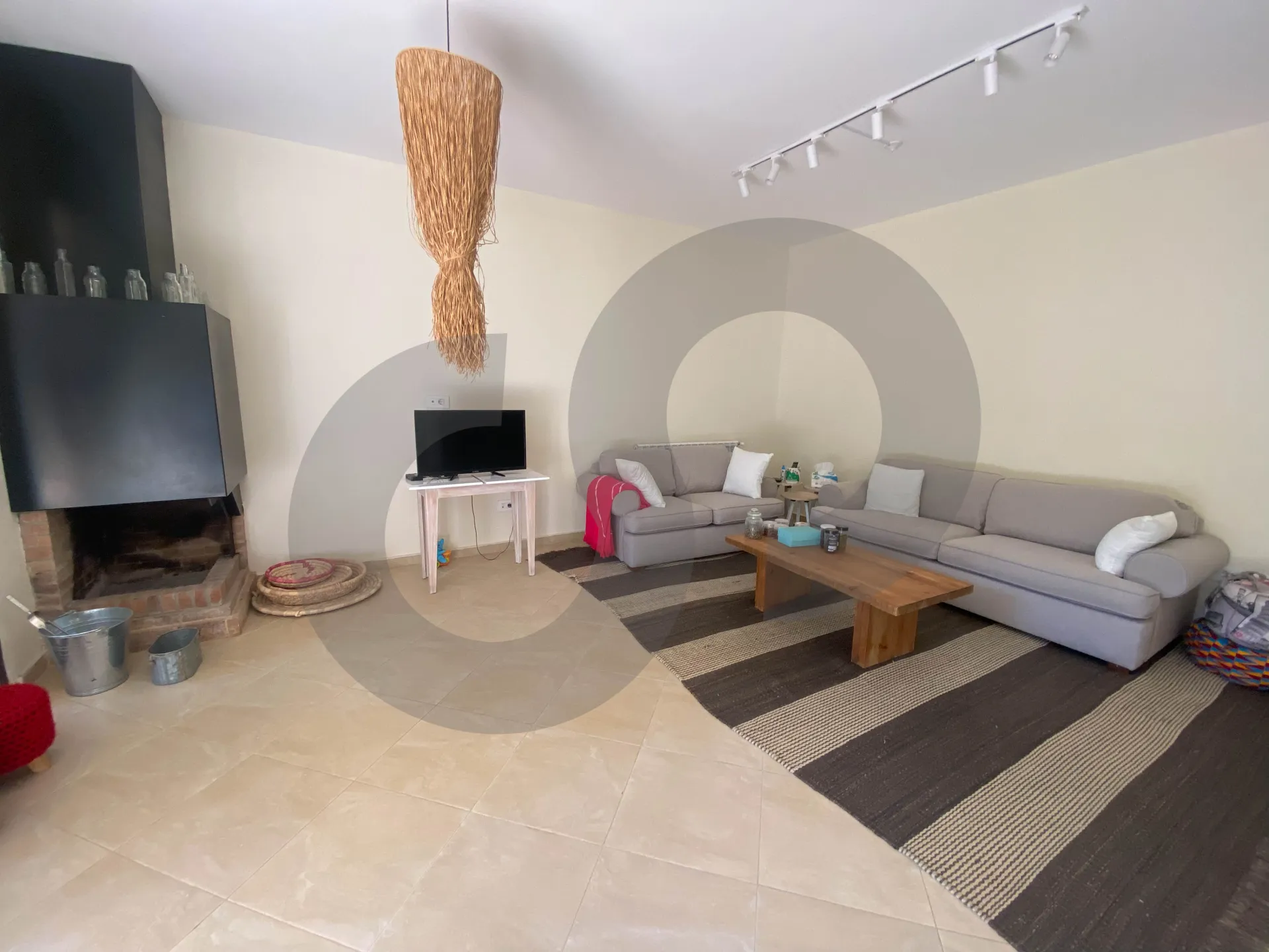 Villa for sale in Ehden