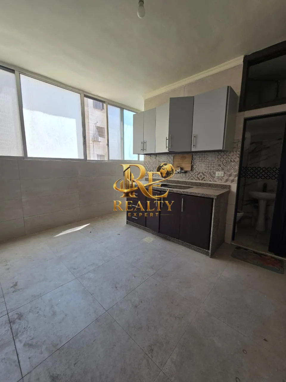 Apartment for sale in Haret Hreik