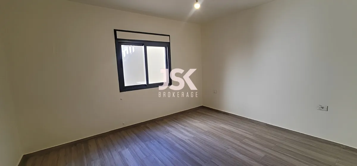 Apartment for Sale in Aachqout, Lebanon