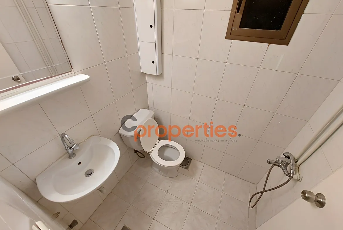 Office for Rent in Jdeideh