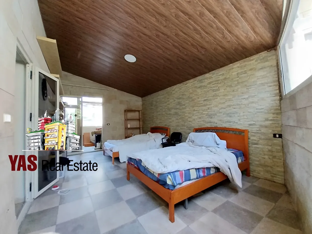 Apartment for Rent in Jounieh - 4 bed, 3 bath