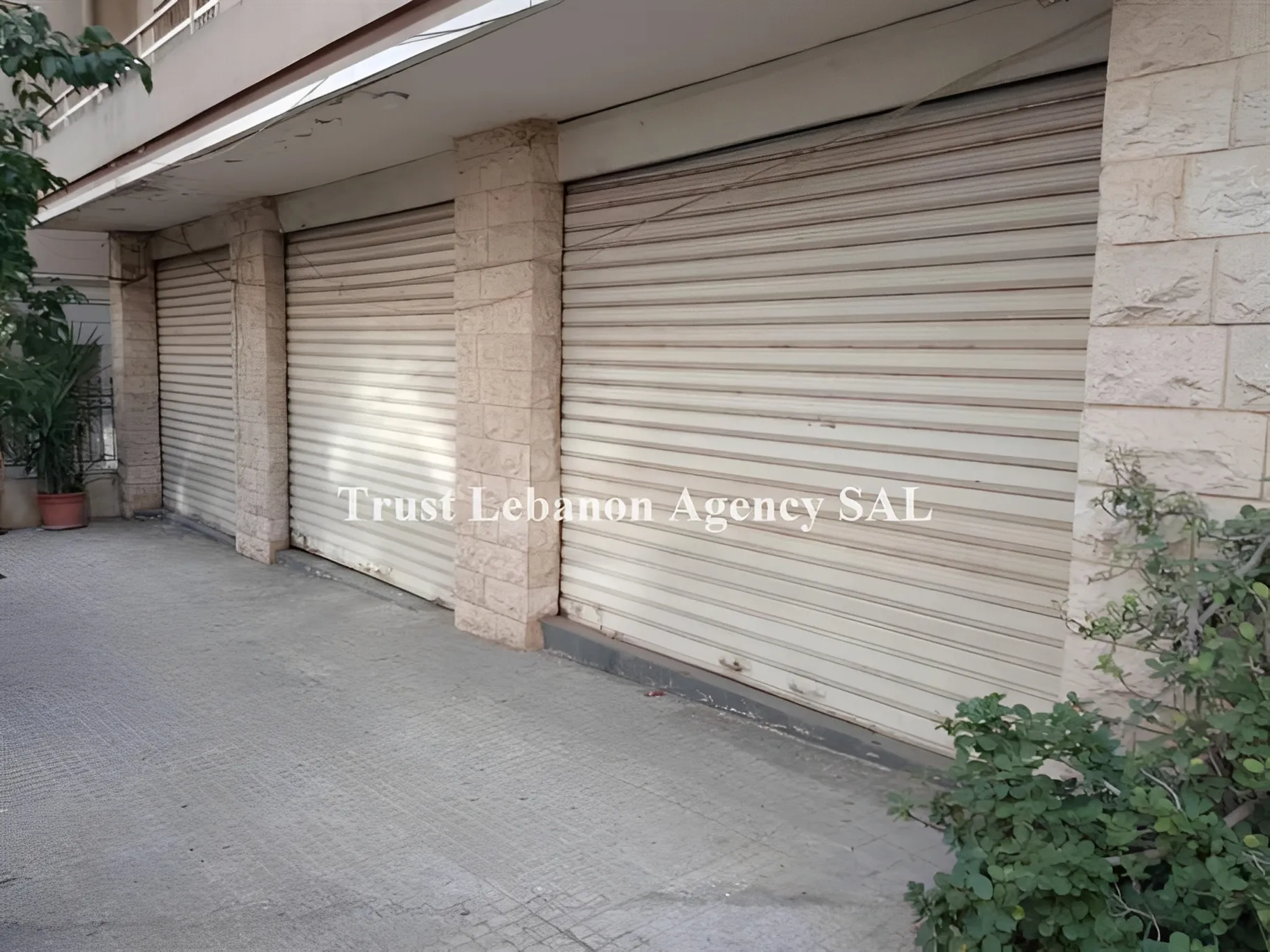 Shop for rent in Achrafieh, Sioufi