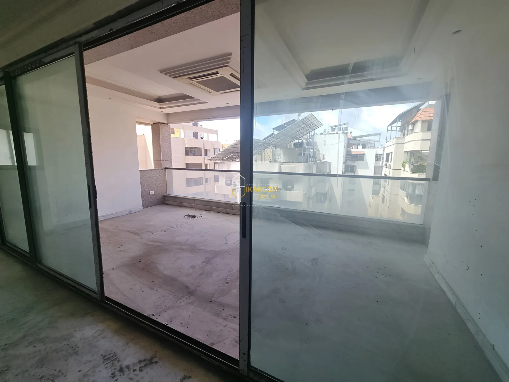 Apartment for sale in Ras Al Naba'a, Beirut, Lebanon - 4 bed, 4 bath